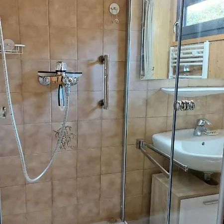 Lieblingsplatz, 펜션 슈네베르딘겐